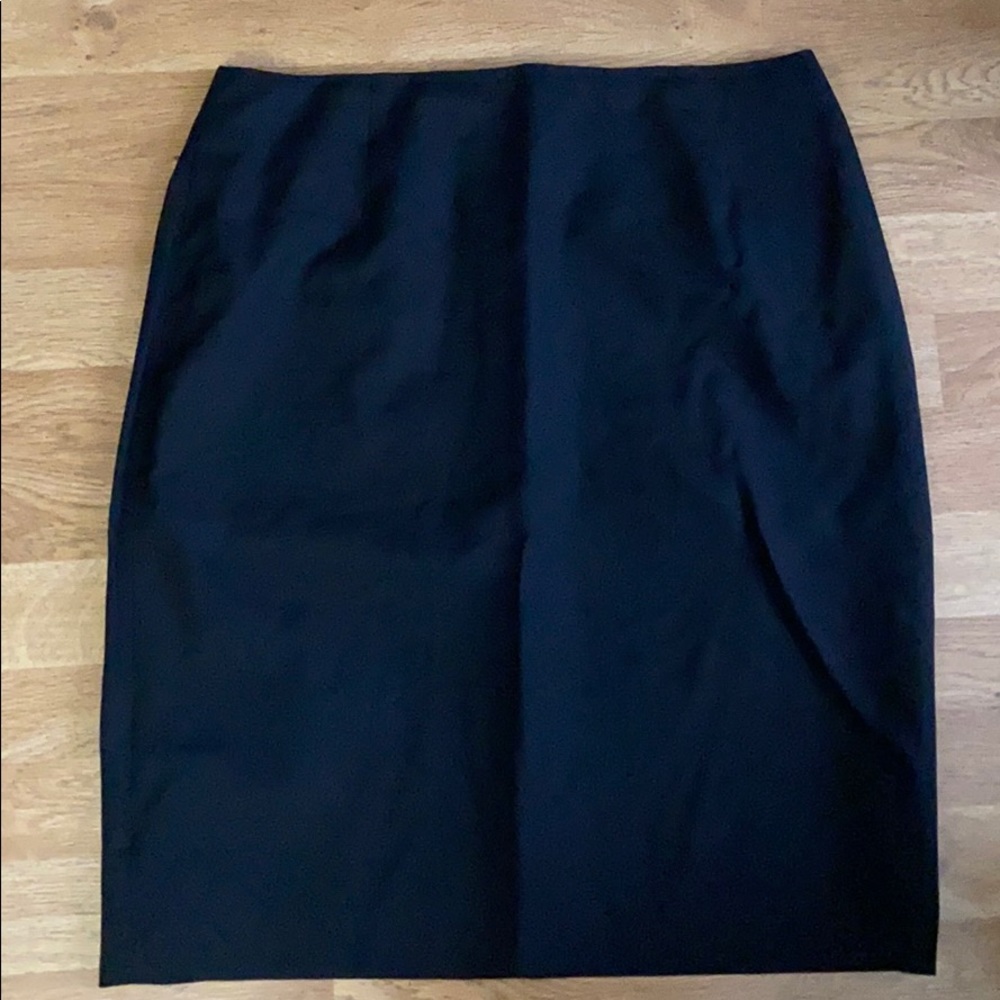 BROOKS BROTHERS pencil skirt